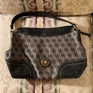 Dooney and Bourke Vintage loco bag